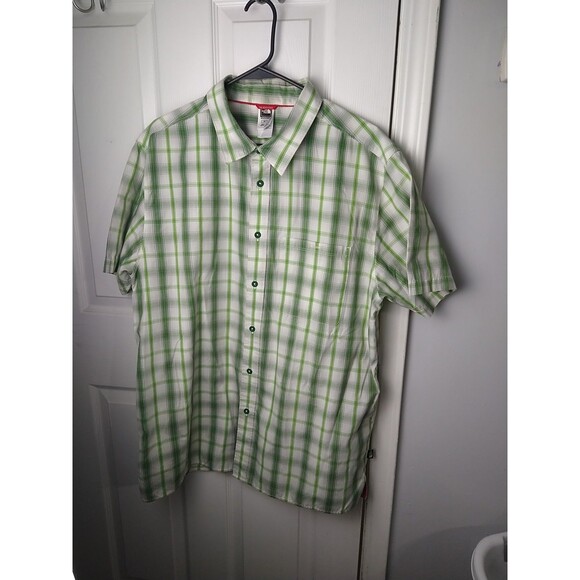 The North Face Shirt Men XL White Green Plaid Button Lightweight Atheleisure - Picture 1 of 9